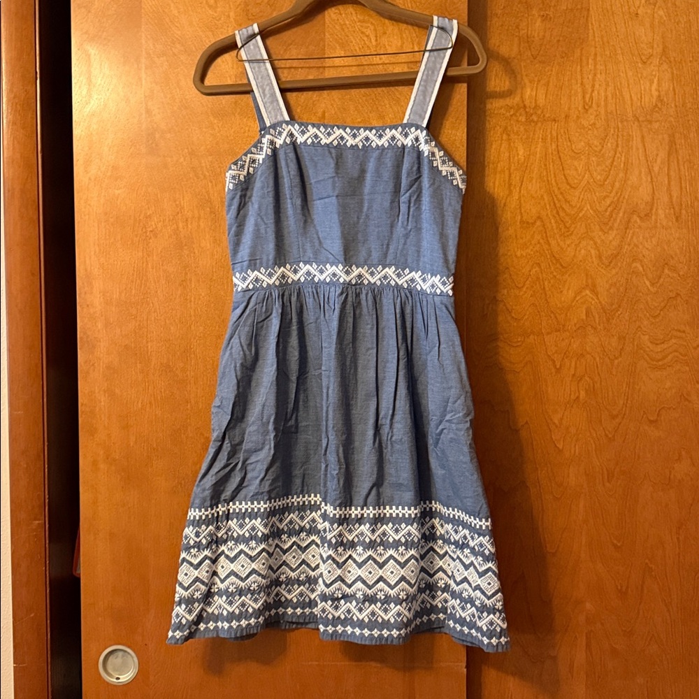 Jessica Simpson Navy and White Patterned Dress